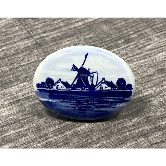 Delft Jewelry - Delft Holland Handmade Blue White Windmill Porcelain Oval Brooch Lapel Pin